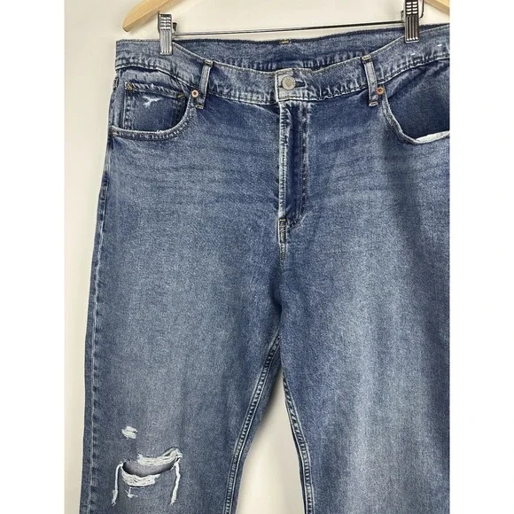NWT Gap Mid Rise 90s Loose Jeans Split Hem Distressed Blue Denim Plus Size 33 16 - Picture 4 of 16